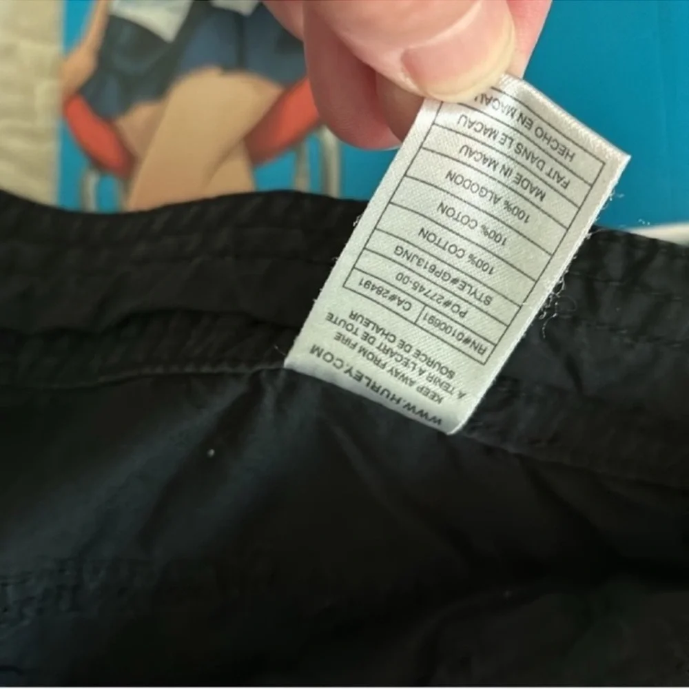 Hurley Black Cargo Pants - Picture 8 of 9